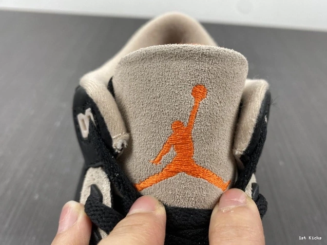 1st Kicks Desert Air 3 Jordan Elephant CT8532-008 0727